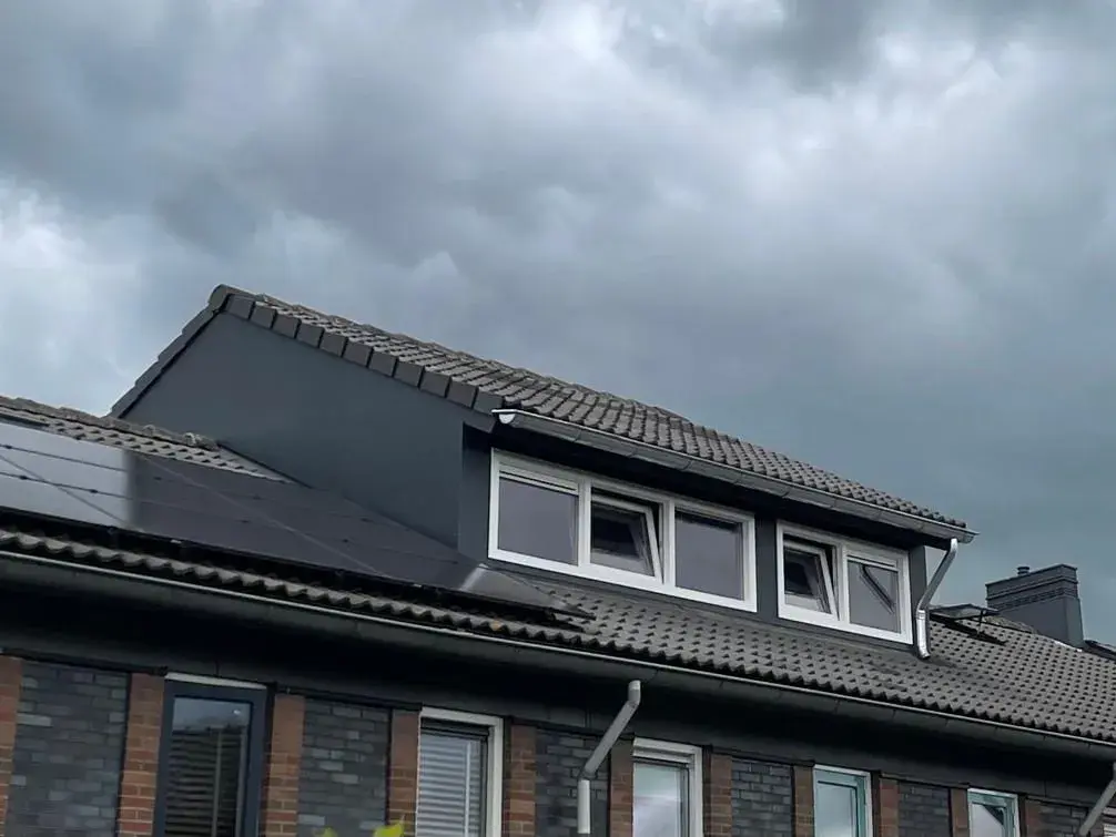Eembouw dubbelzijdige nokverhoging